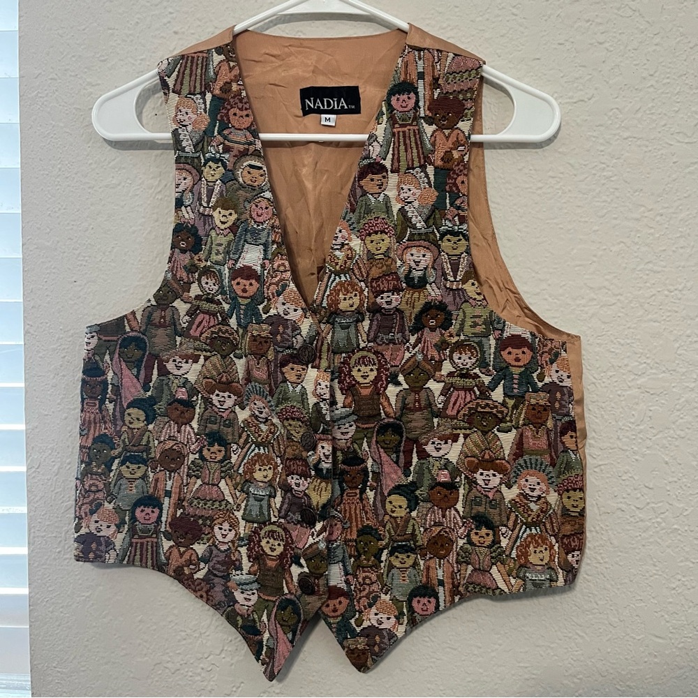 medium nadia embroidered bottom up vest